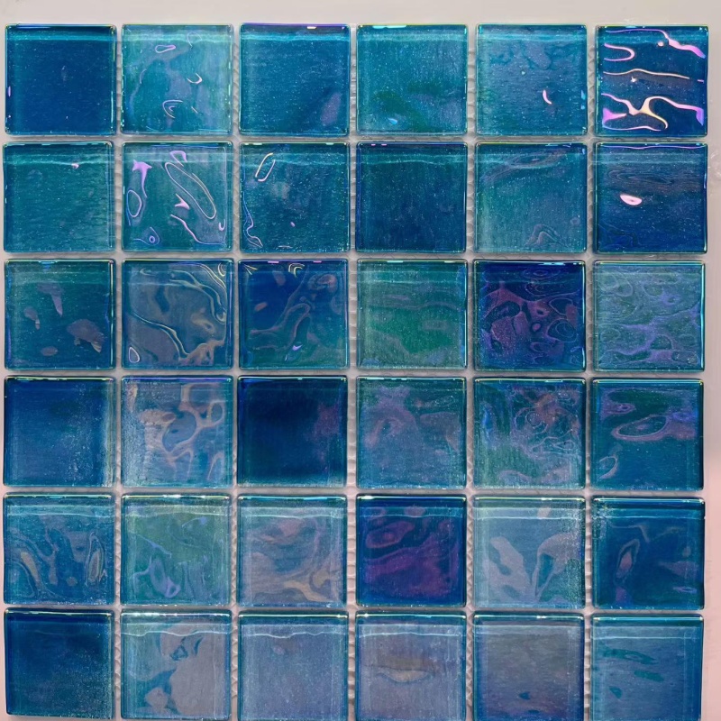 China Quality Hot Sale New Arrival Blue and Green Mosaic Tiles for Pool