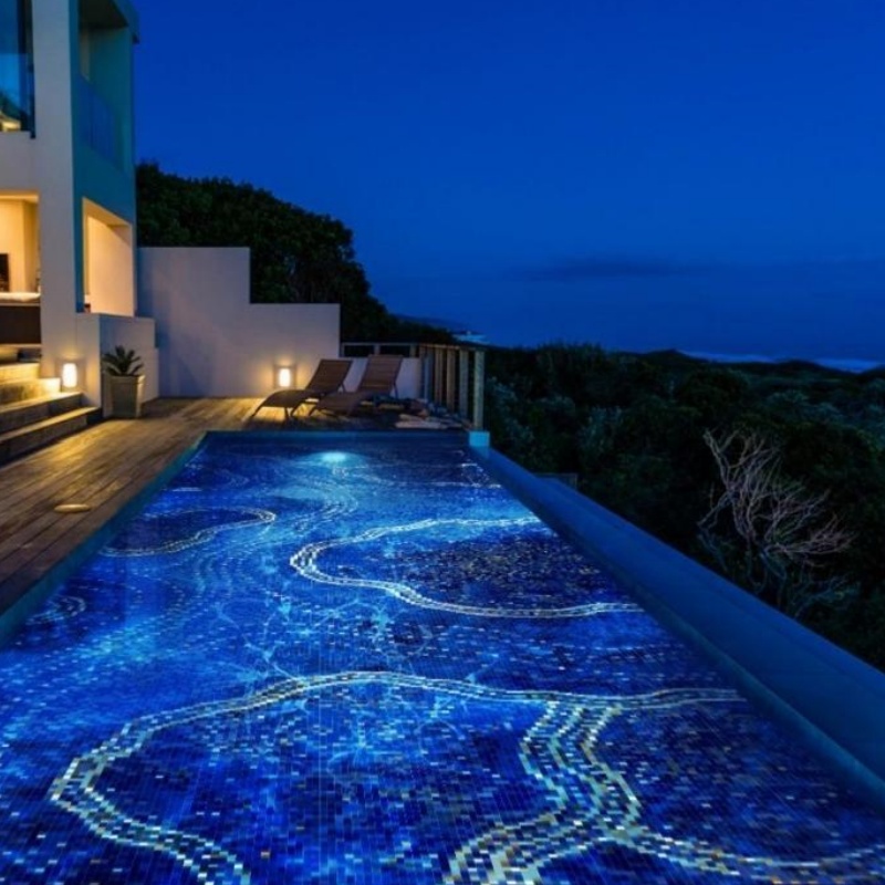 Mixed Color Glass Mosaic Tiles Swimming Pool Tiles Glossy Shiny Surface