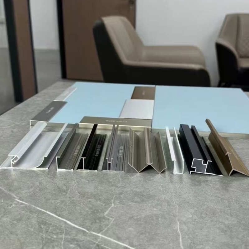 Aluminum Ceramic 2.7m Black Corner Trim Right Triangular Prism  Jolly Bullnose Based Tile Triangle Shape Strip